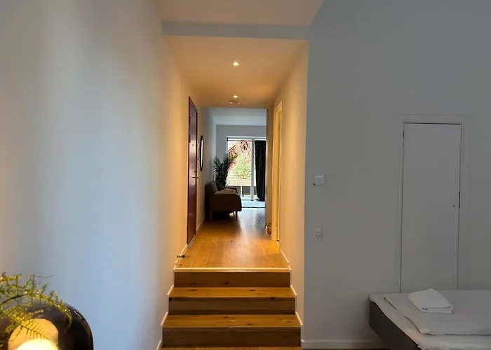Luxury With Harbor Views 2 Apartman *