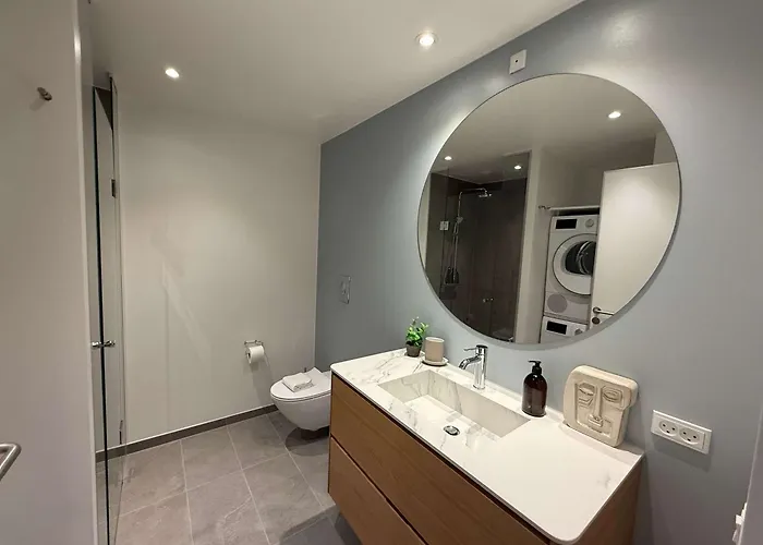 Apartman Luxury With Harbor Views 2 *