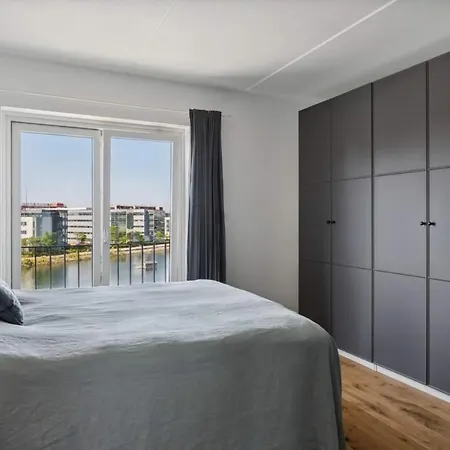 Апартаменты Luxury With Harbor Views 2 *