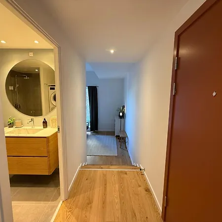 Luxury With Harbor Views 2 Apartament *