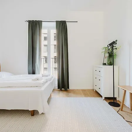 Διαμέρισμα Luxury With Harbor Views 2